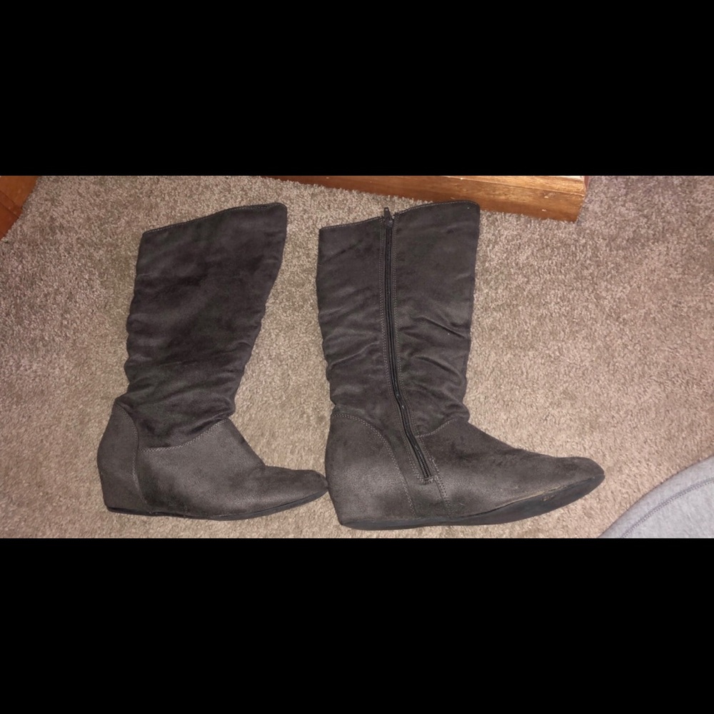 Beautiful suede boots
